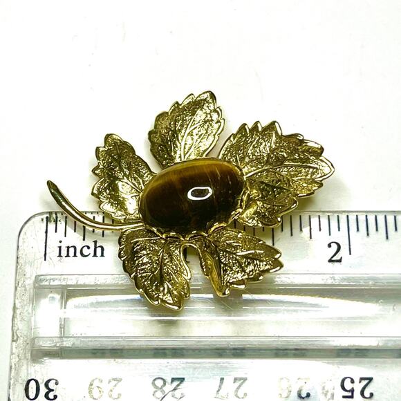 Vintage Brooch Maple Leaf Genuine Tigers Eye Gemstone Vtg Jewelry F023 - Picture 5 of 5